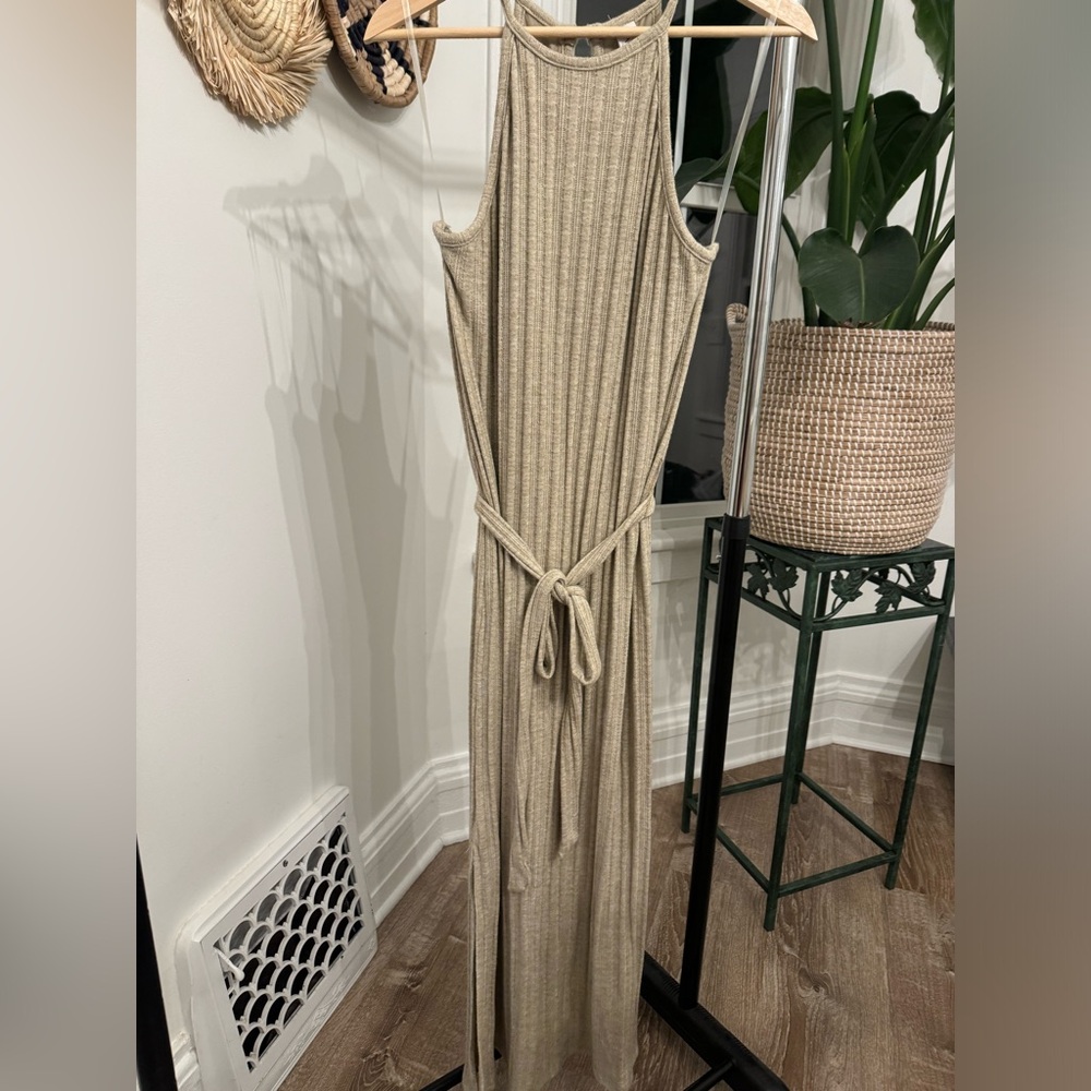 Anthropologie dress size L never worn
